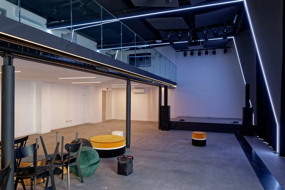Universal Music showcase 145m² — vue générale espace événementiel, réalisation TCS